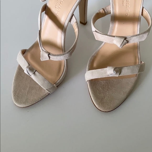 NIB Club Monaco Nude Bow Cedrika Sandals Heels - Picture 4 of 16